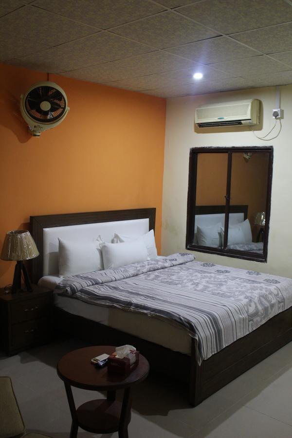 Amyl'S Garden Guest House Islamabad Exterior photo